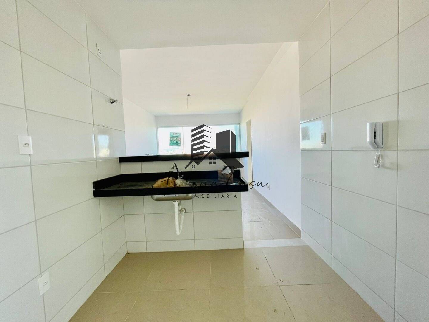 Apartamento à venda com 2 quartos, 62m² - Foto 11