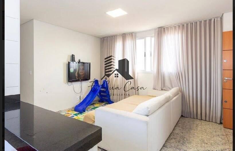 Cobertura à venda com 3 quartos, 150m² - Foto 3