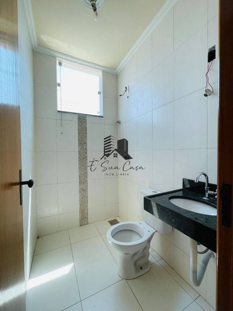 Casa à venda com 3 quartos, 180m² - Foto 18