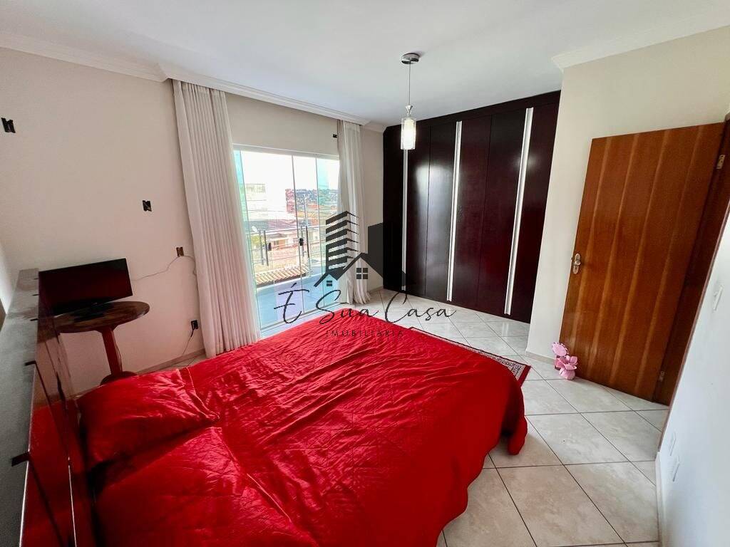 Casa à venda com 3 quartos, 150m² - Foto 14