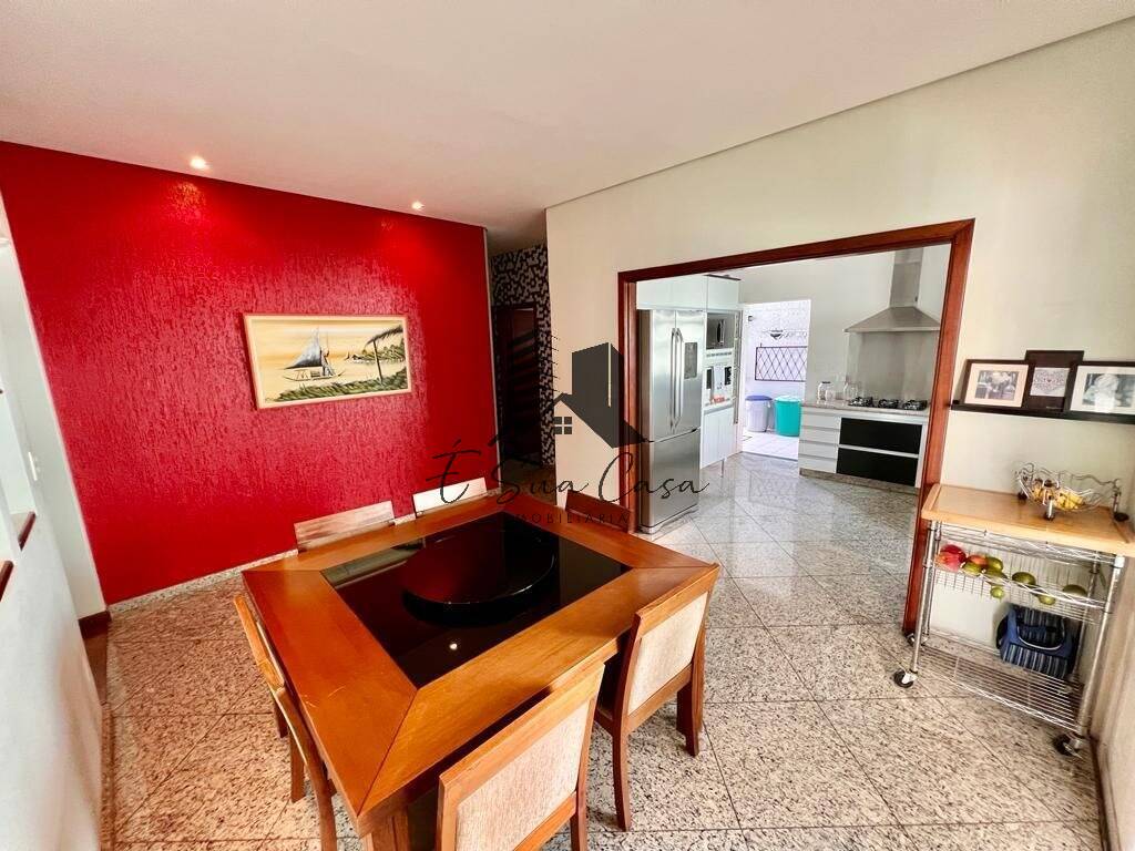 Casa à venda com 3 quartos, 360m² - Foto 9