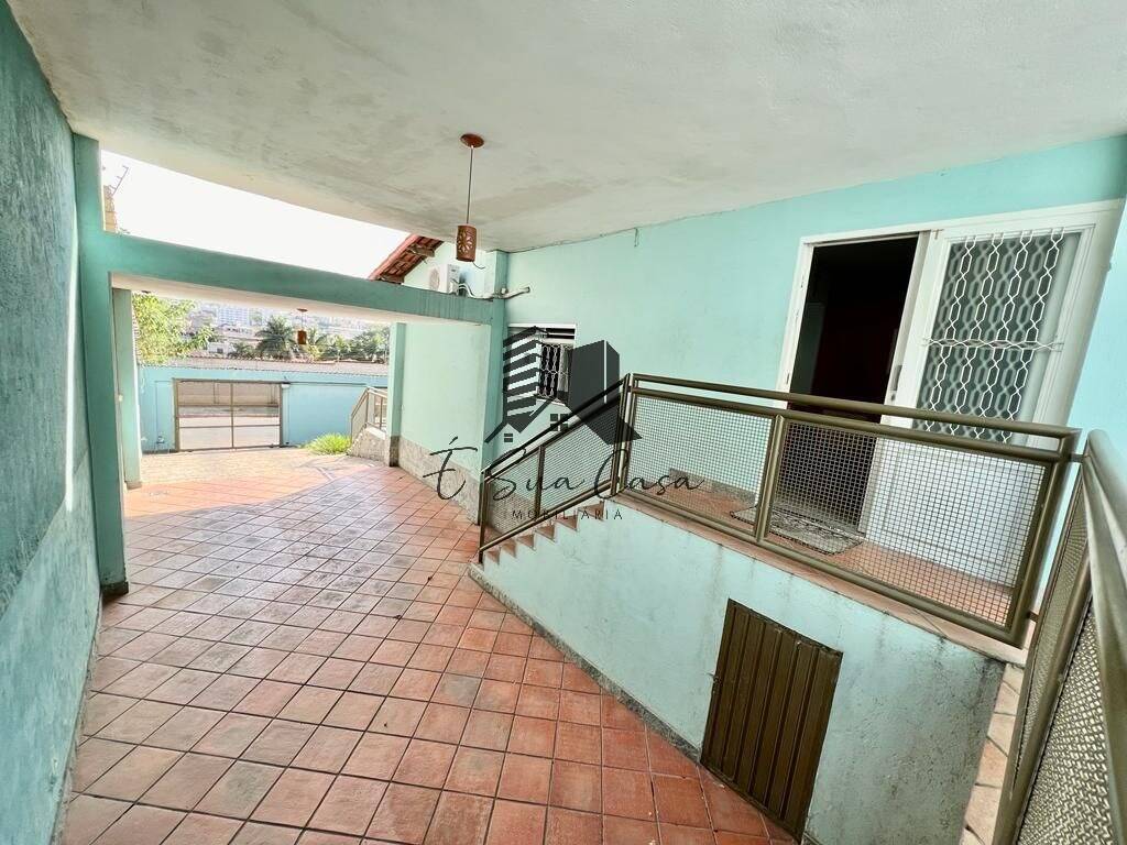 Casa à venda com 3 quartos, 360m² - Foto 26