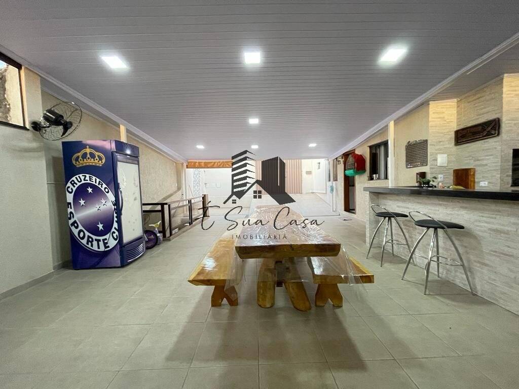 Casa à venda com 3 quartos, 250m² - Foto 23