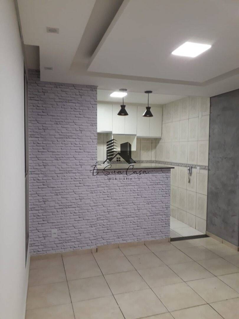 Apartamento à venda com 2 quartos, 45m² - Foto 2