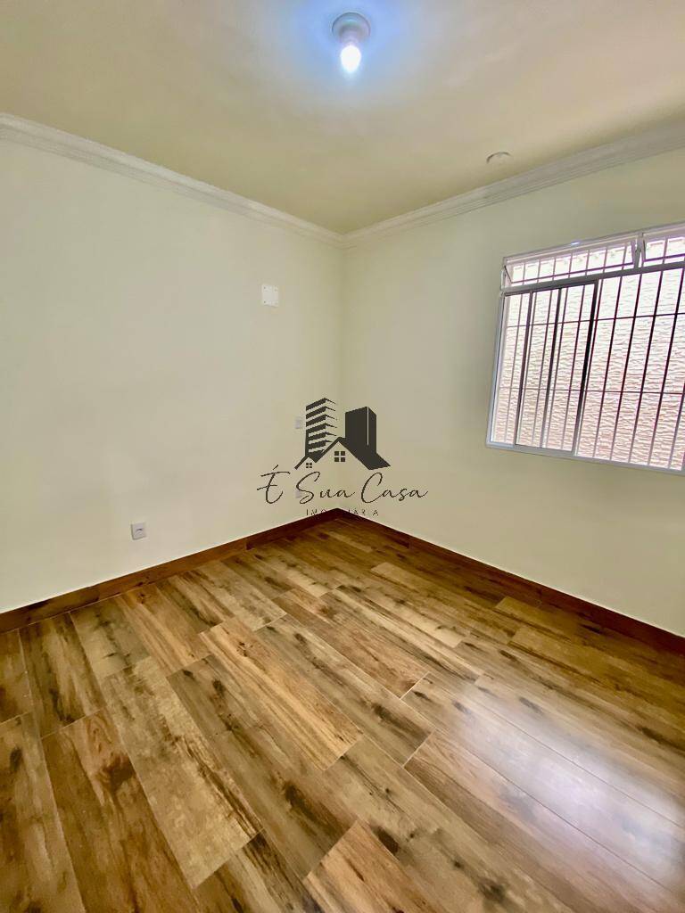 Casa à venda com 4 quartos, 192m² - Foto 24