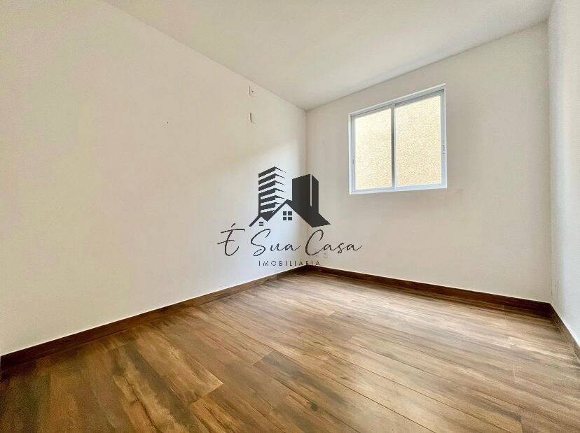 Apartamento à venda com 2 quartos, 85m² - Foto 2