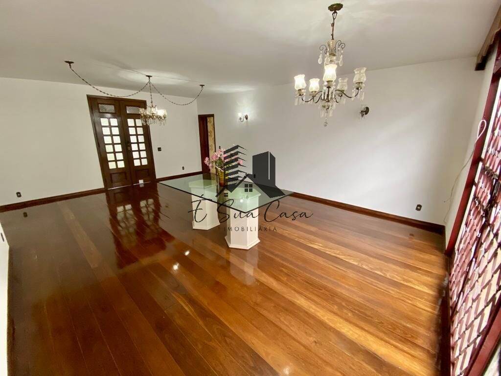 Casa à venda com 4 quartos, 440m² - Foto 3