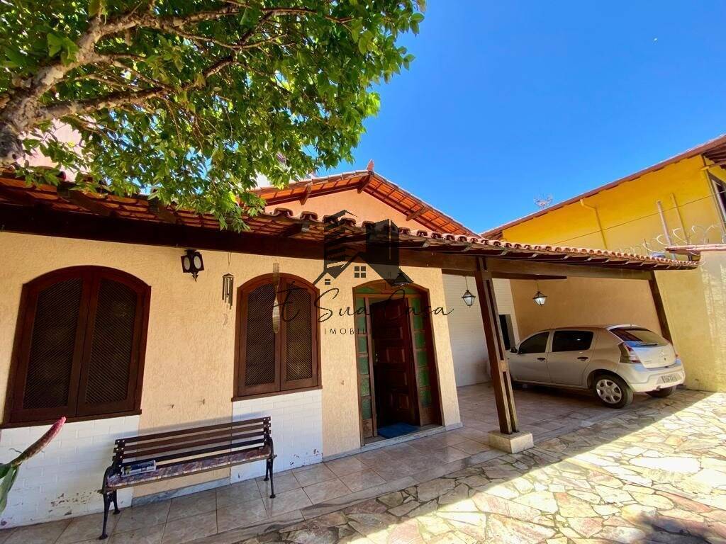 Casa à venda com 5 quartos, 300m² - Foto 7