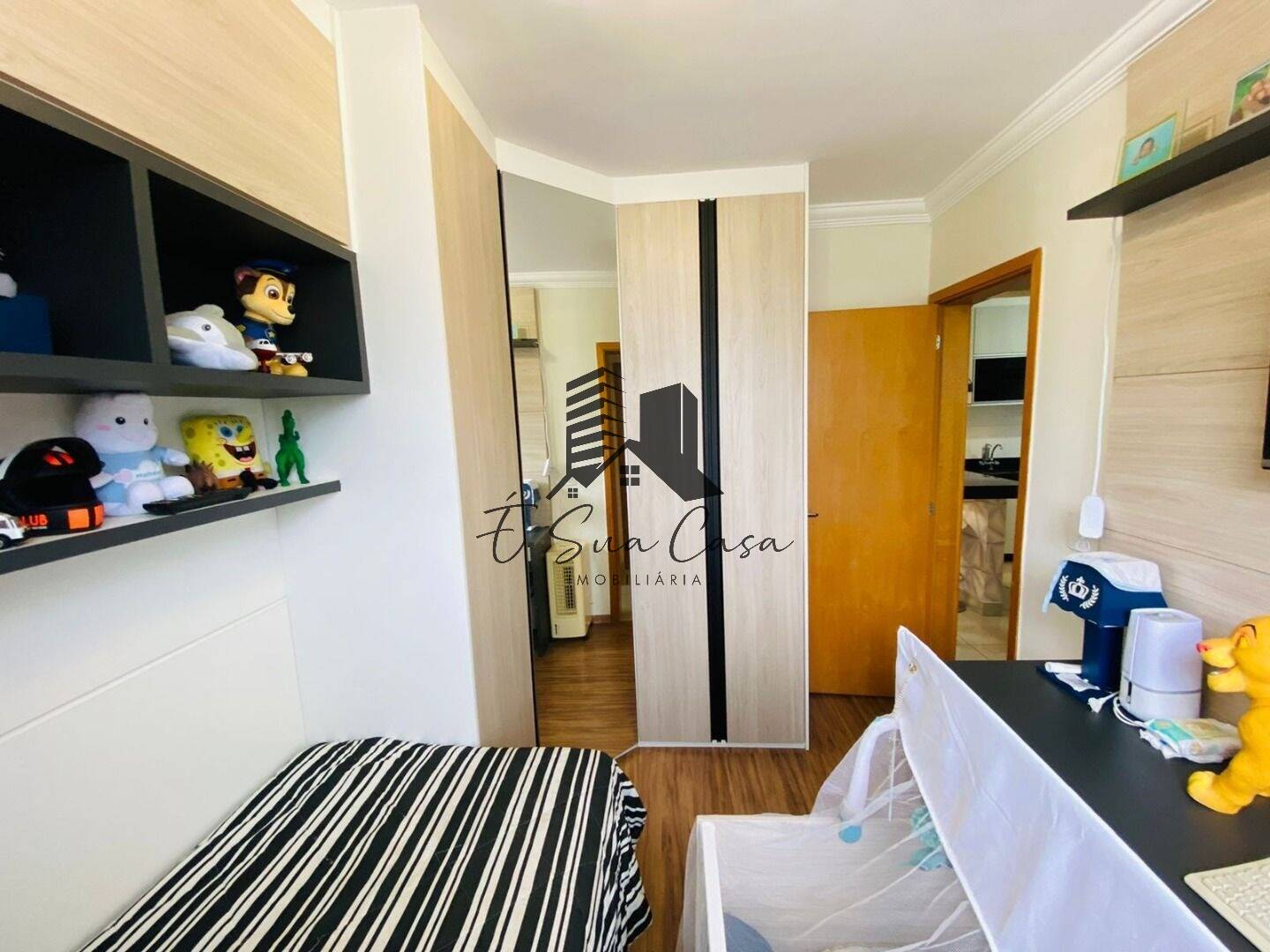 Apartamento à venda com 2 quartos, 65m² - Foto 10