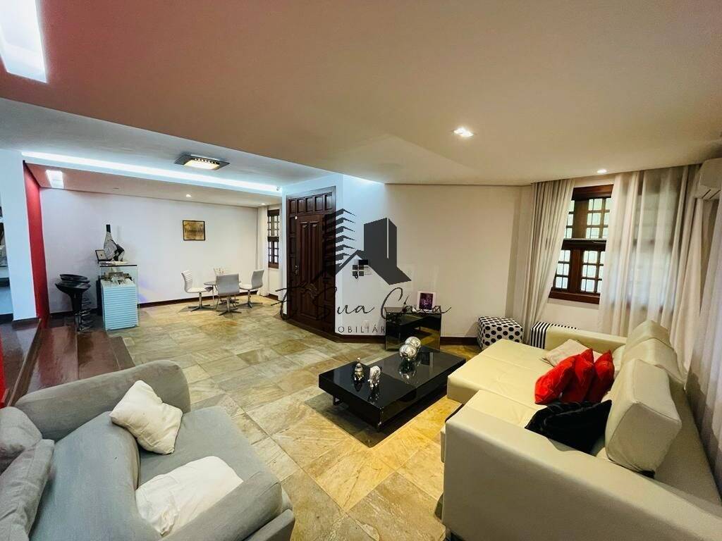 Casa à venda com 6 quartos, 541m² - Foto 5