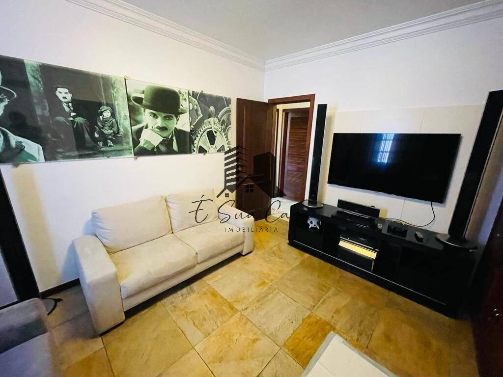 Casa à venda com 6 quartos, 541m² - Foto 28