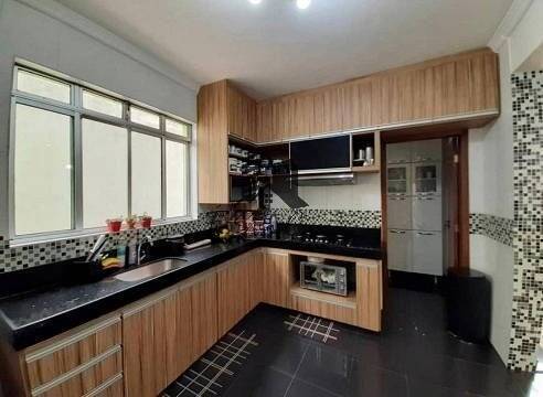 Casa à venda com 4 quartos, 300m² - Foto 7