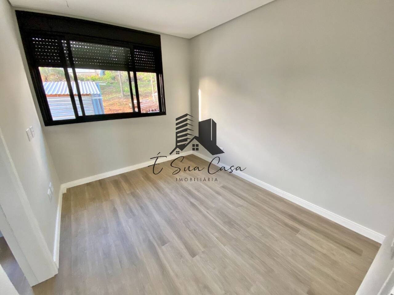 Casa de Condomínio à venda com 4 quartos, 318m² - Foto 6