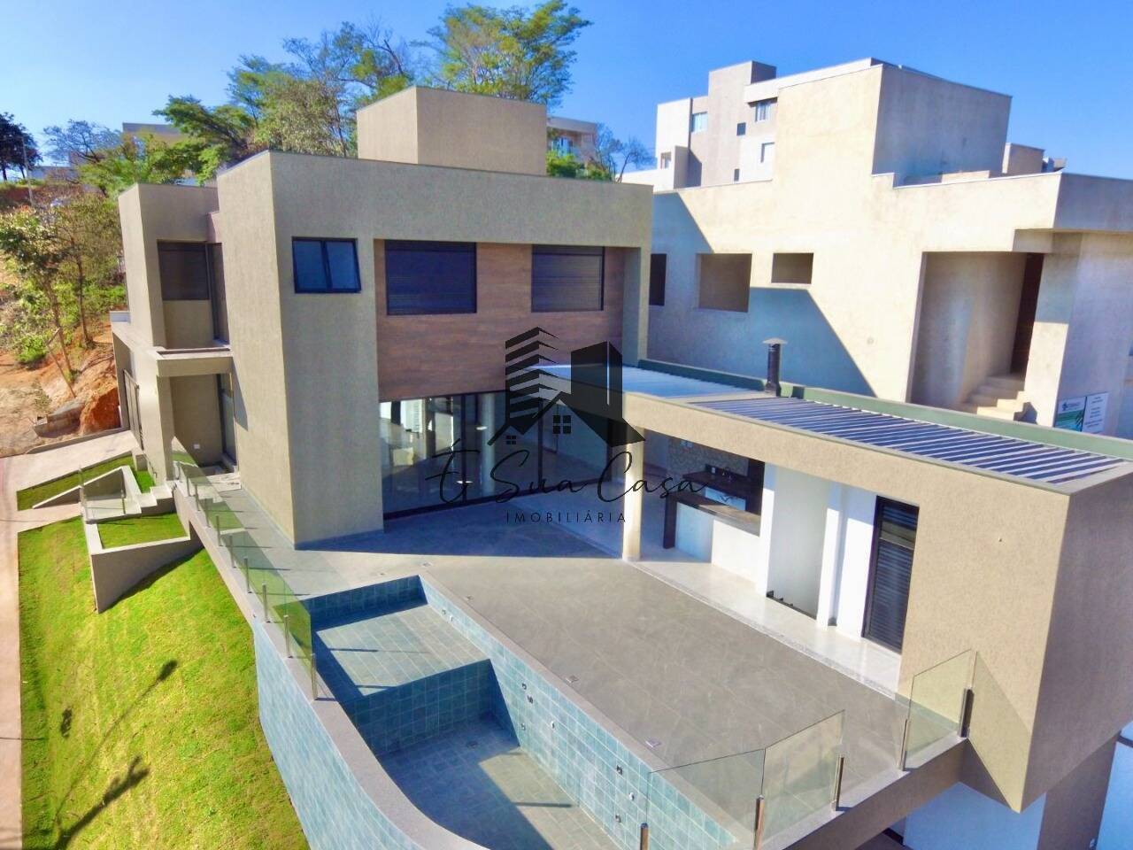 Casa de Condomínio à venda com 4 quartos, 318m² - Foto 30