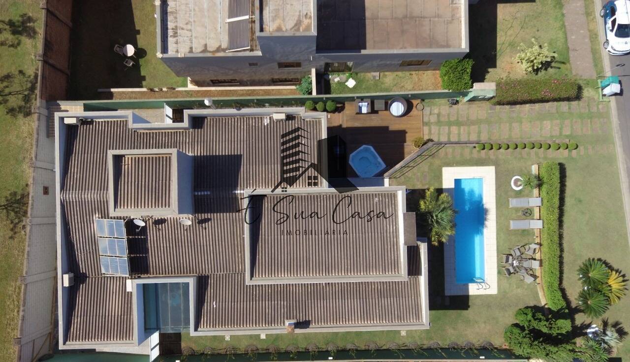 Casa à venda com 4 quartos, 400m² - Foto 45