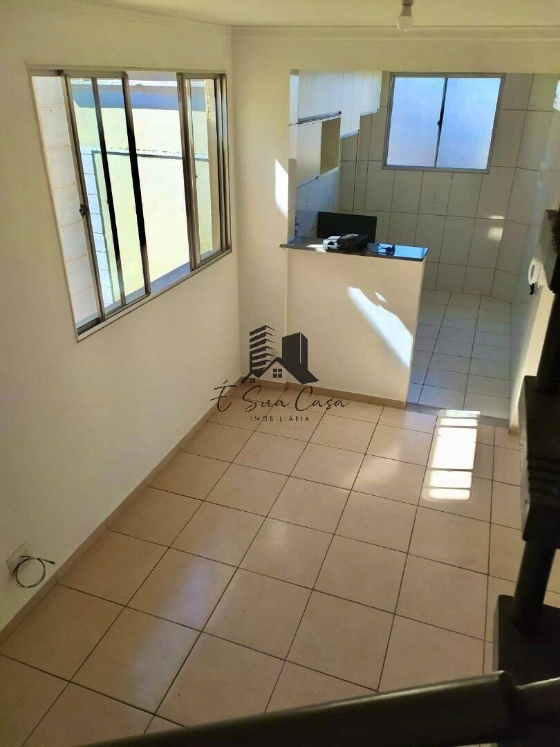 Cobertura à venda com 2 quartos, 100m² - Foto 4