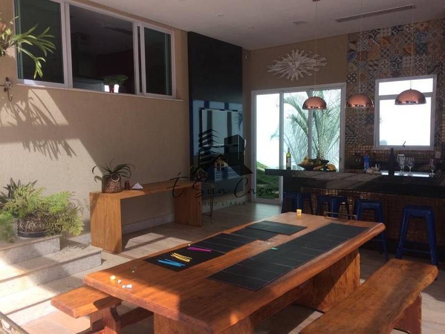 Casa à venda com 4 quartos, 505m² - Foto 3