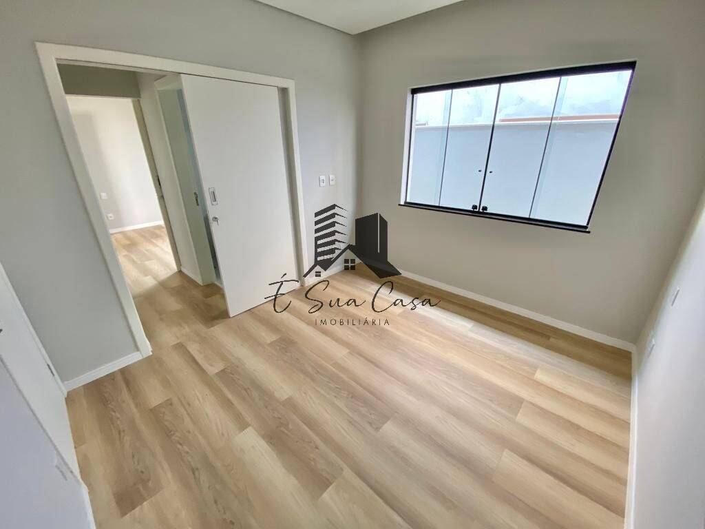 Casa à venda com 3 quartos, 155m² - Foto 10