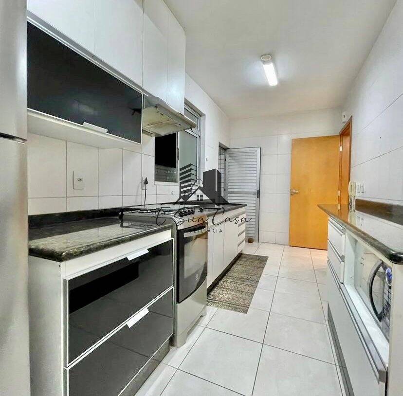 Apartamento à venda com 3 quartos, 130m² - Foto 6