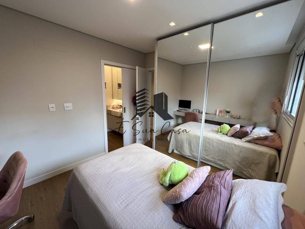 Apartamento à venda com 4 quartos, 150m² - Foto 21