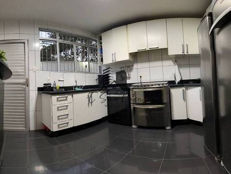 Casa à venda com 3 quartos, 196m² - Foto 7