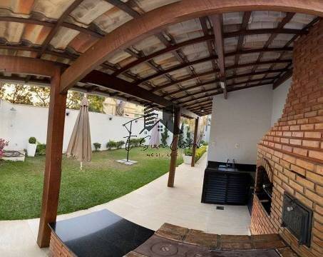 Casa à venda com 3 quartos, 196m² - Foto 16