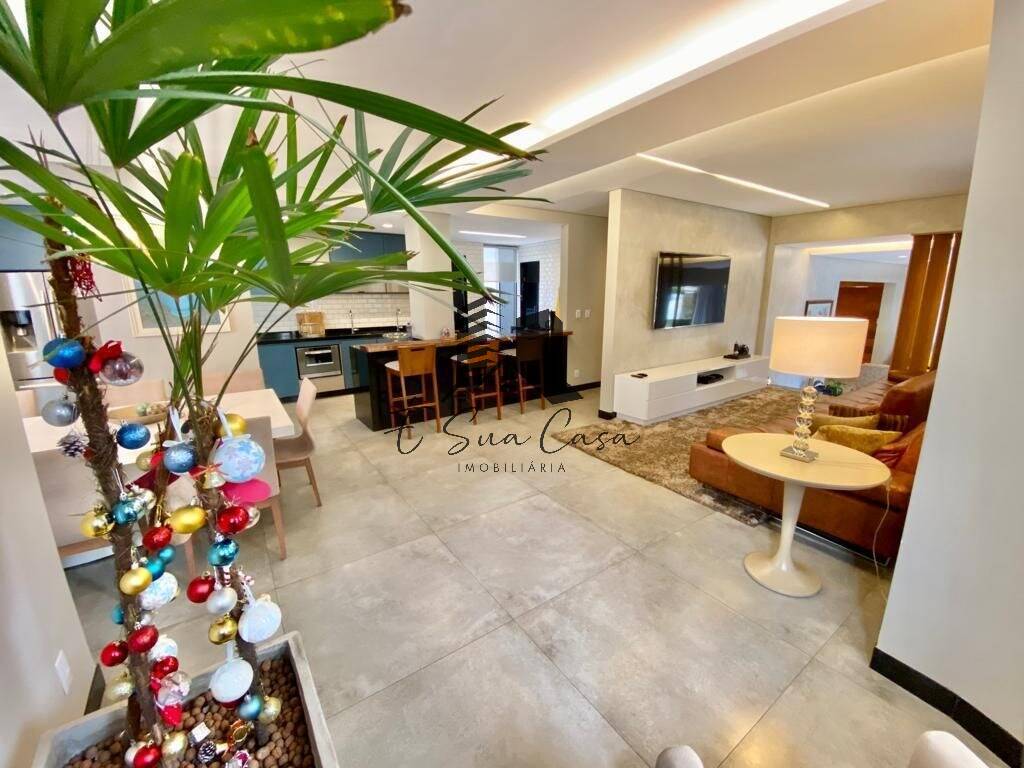 Casa à venda com 5 quartos, 420m² - Foto 8