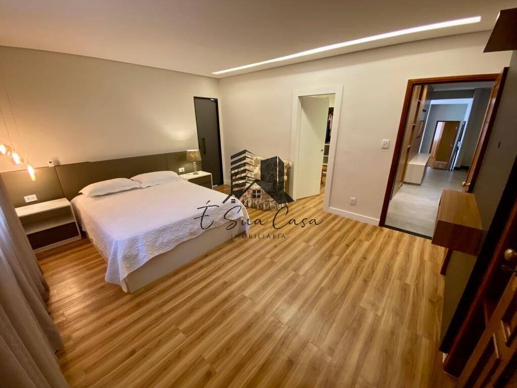 Casa à venda com 5 quartos, 420m² - Foto 28