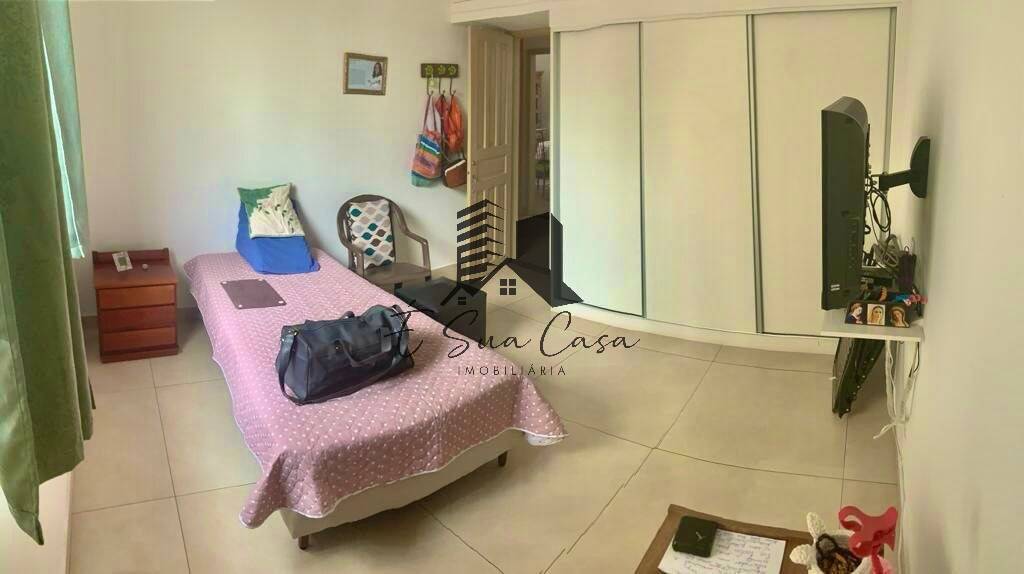 Casa à venda com 4 quartos, 200m² - Foto 10