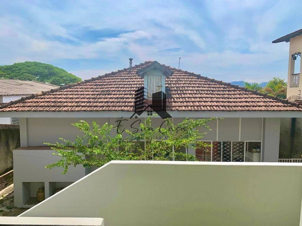 Casa à venda com 4 quartos, 200m² - Foto 17