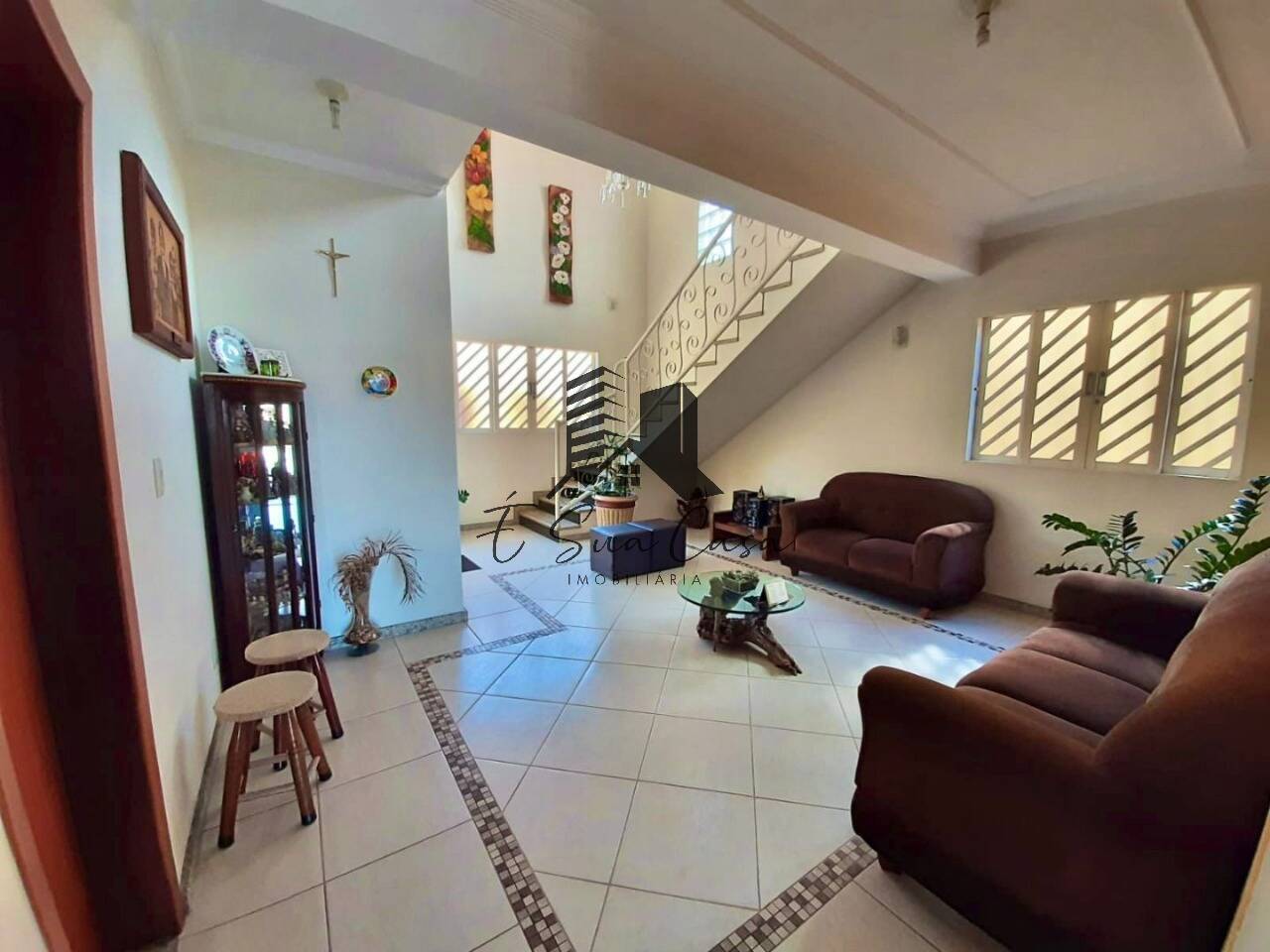 Casa à venda com 5 quartos, 360m² - Foto 4