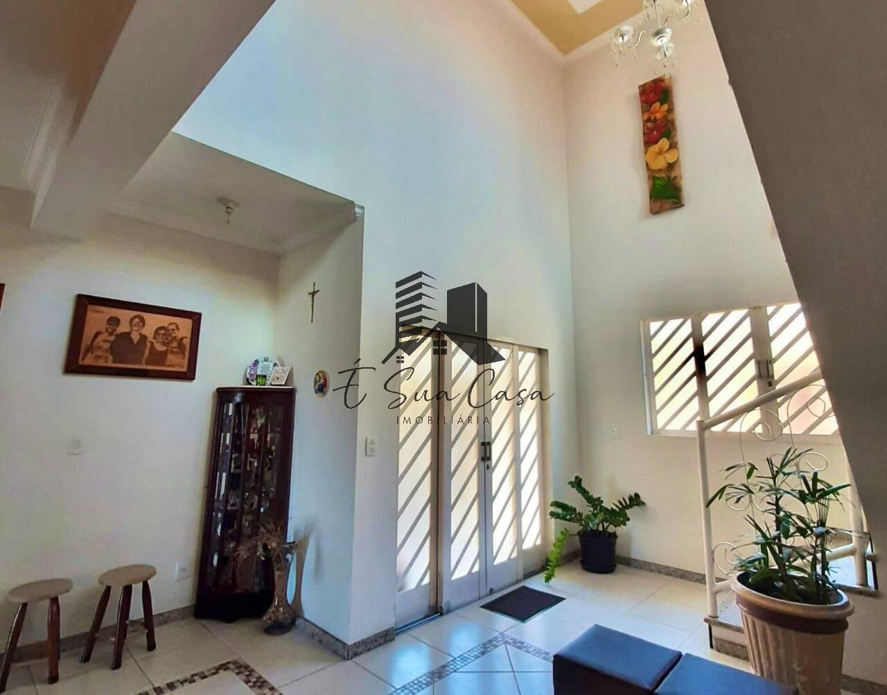 Casa à venda com 5 quartos, 360m² - Foto 8