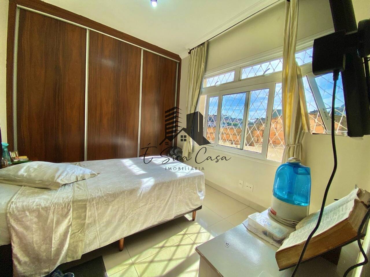 Casa à venda com 4 quartos, 280m² - Foto 13