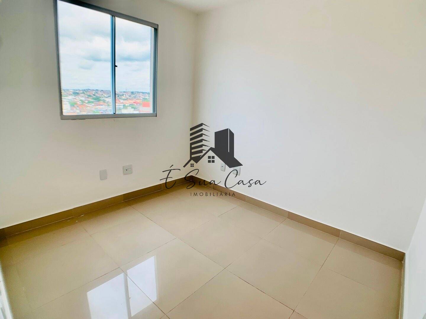 Apartamento à venda com 2 quartos, 70m² - Foto 6