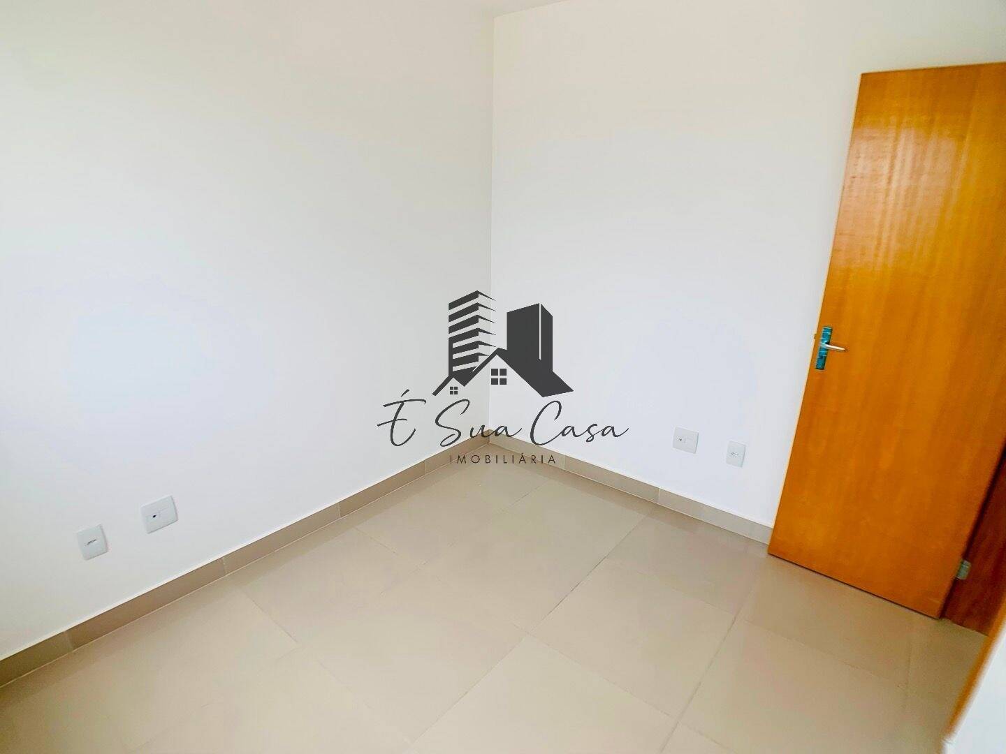 Apartamento à venda com 2 quartos, 70m² - Foto 10