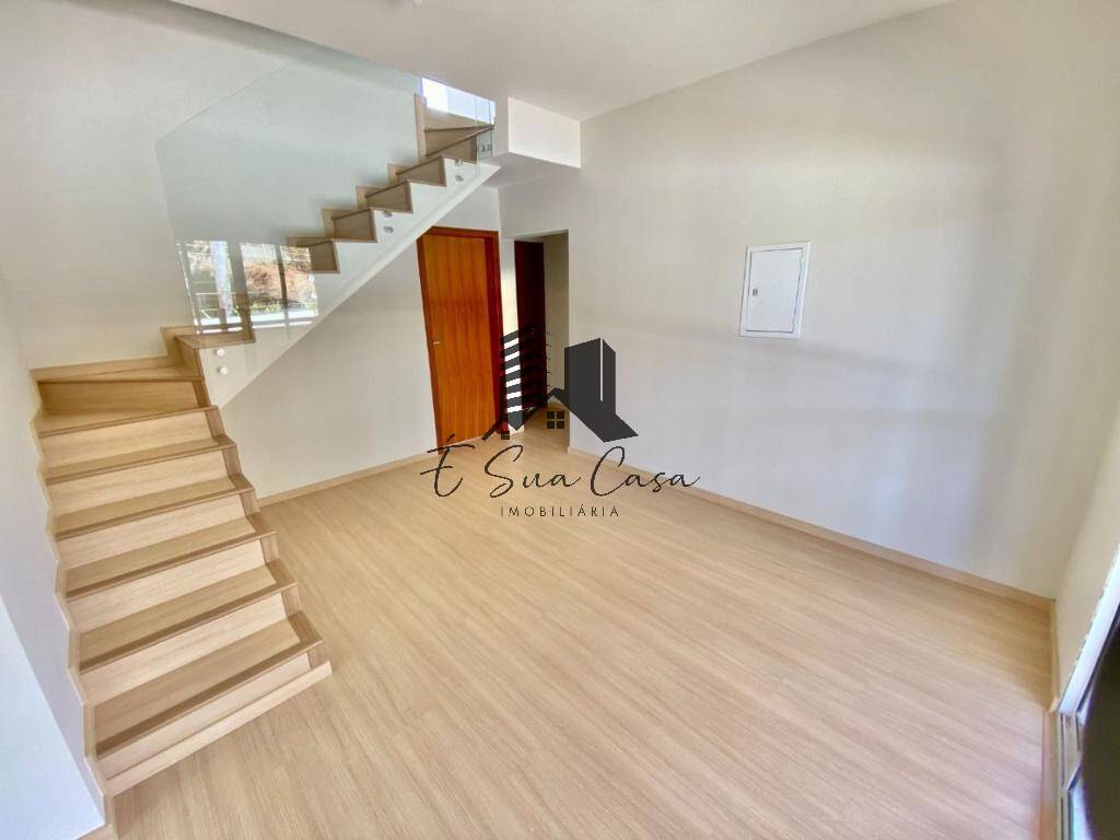 Casa à venda com 5 quartos, 400m² - Foto 4