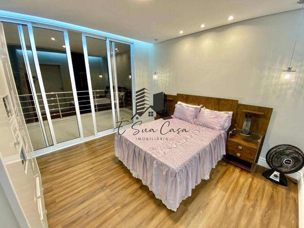 Casa à venda com 4 quartos, 450m² - Foto 8