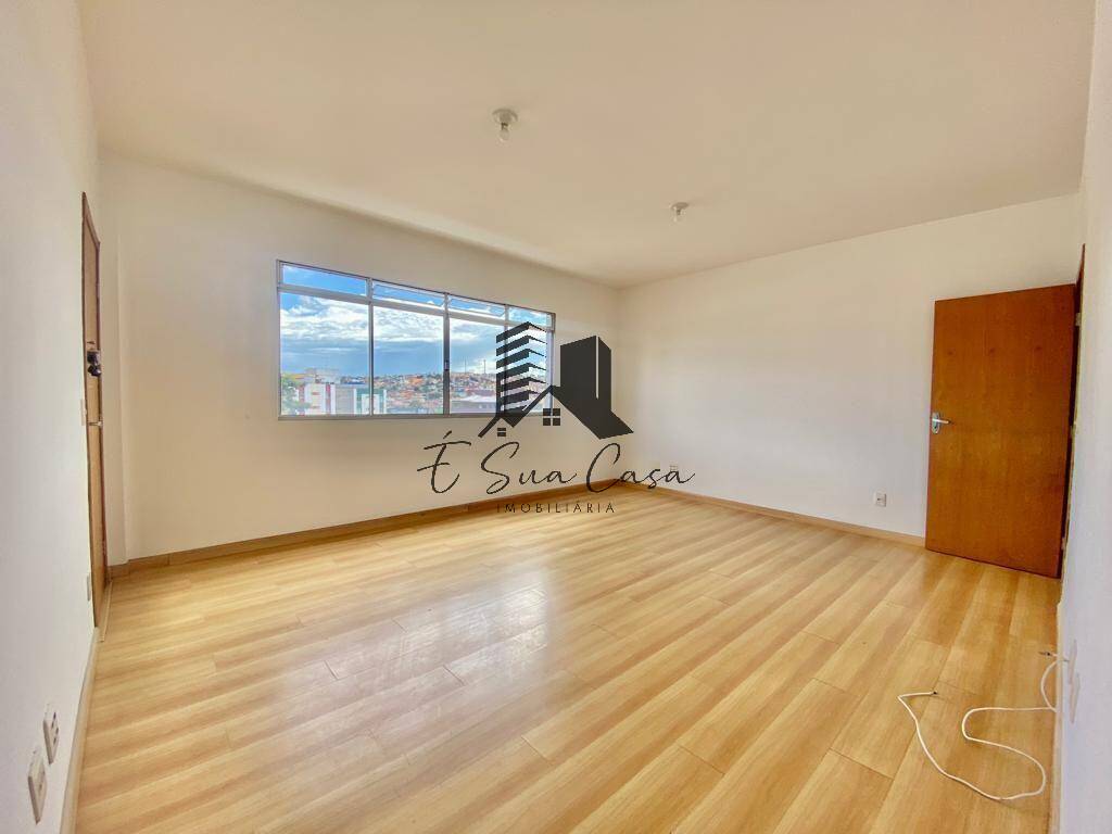 Apartamento à venda com 3 quartos, 86m² - Foto 5