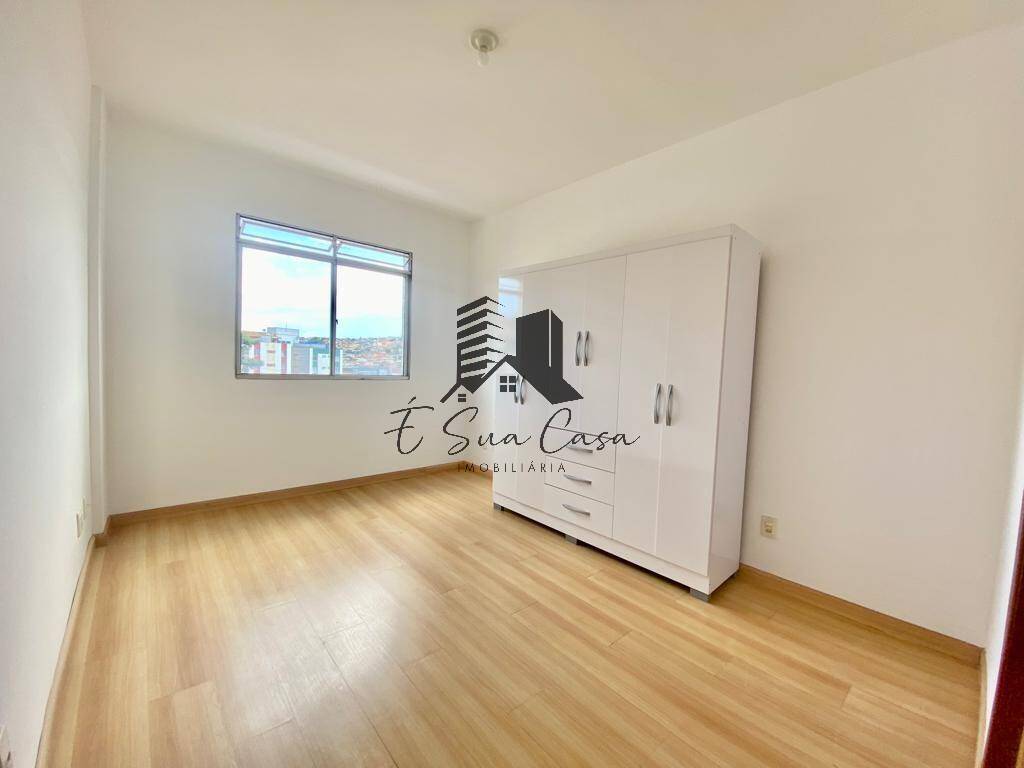 Apartamento à venda com 3 quartos, 86m² - Foto 8