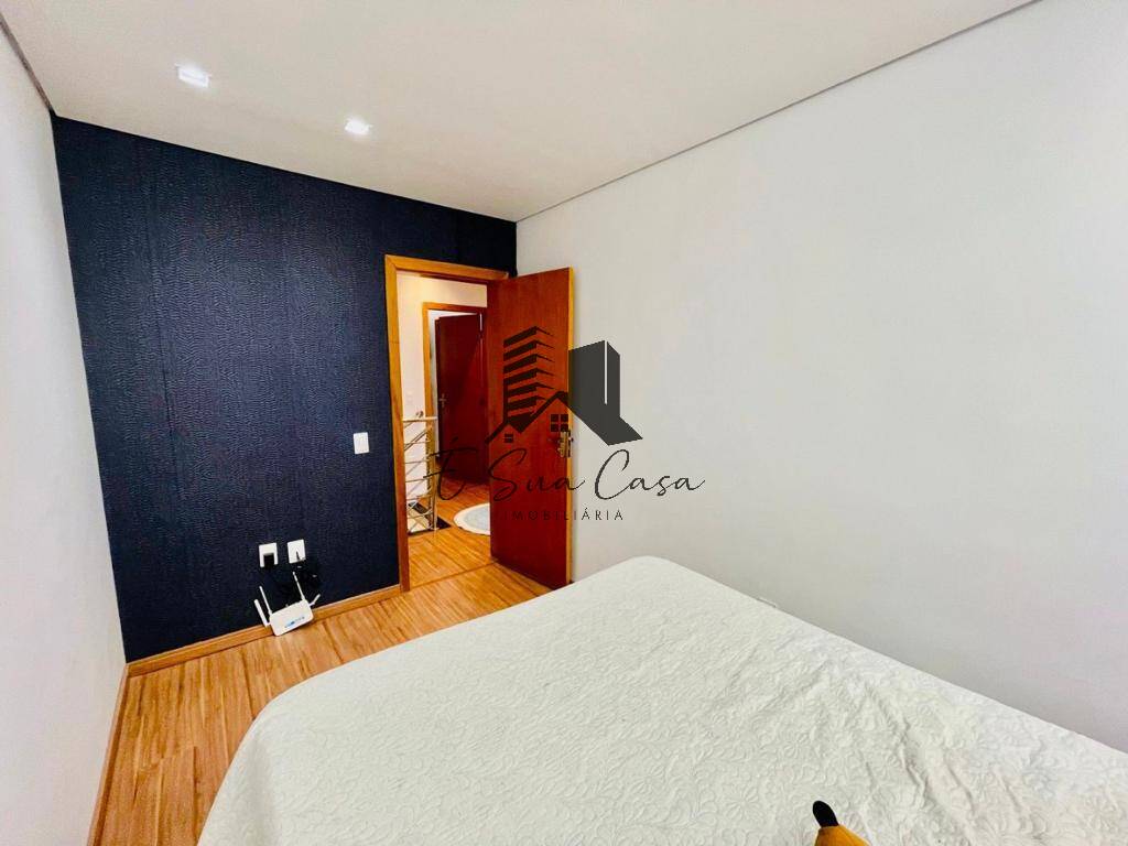 Casa à venda com 3 quartos, 90m² - Foto 12