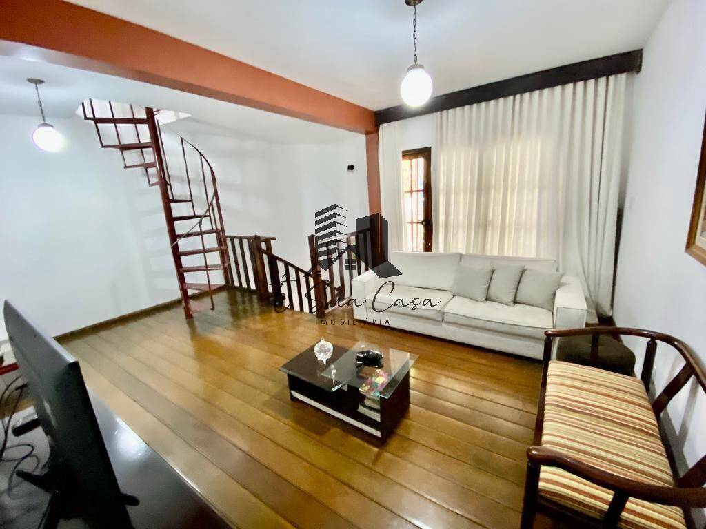 Casa à venda com 5 quartos, 291m² - Foto 17