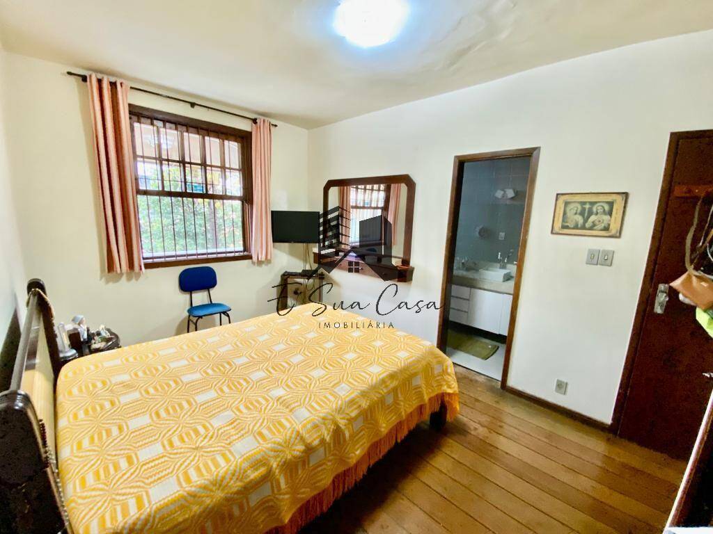 Casa à venda com 5 quartos, 291m² - Foto 22