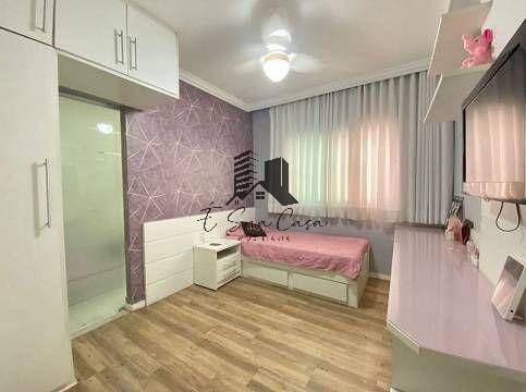 Casa à venda com 5 quartos, 350m² - Foto 4