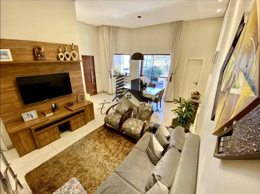 Casa à venda com 3 quartos, 210m² - Foto 3