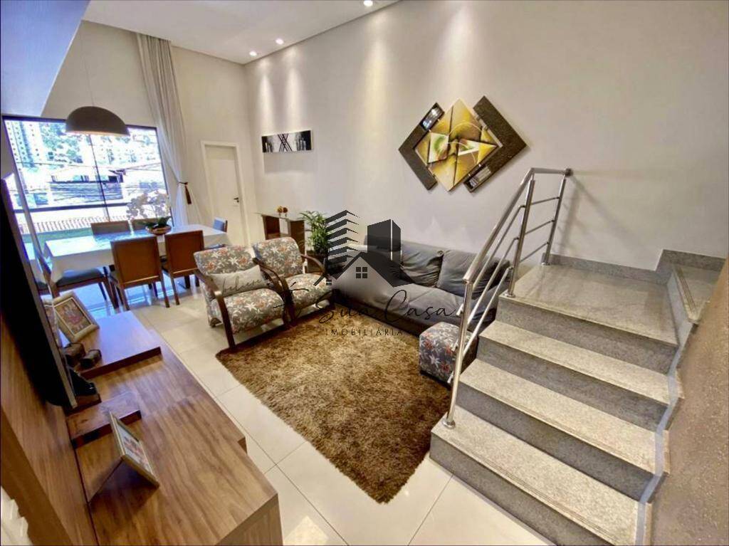 Casa à venda com 3 quartos, 210m² - Foto 4