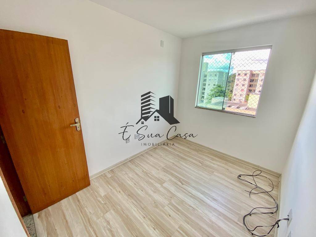 Casa à venda com 3 quartos, 180m² - Foto 18