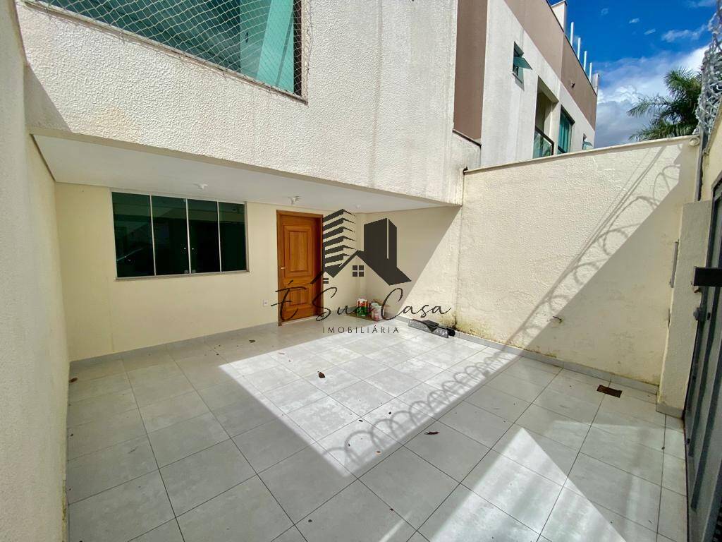 Casa à venda com 3 quartos, 180m² - Foto 31