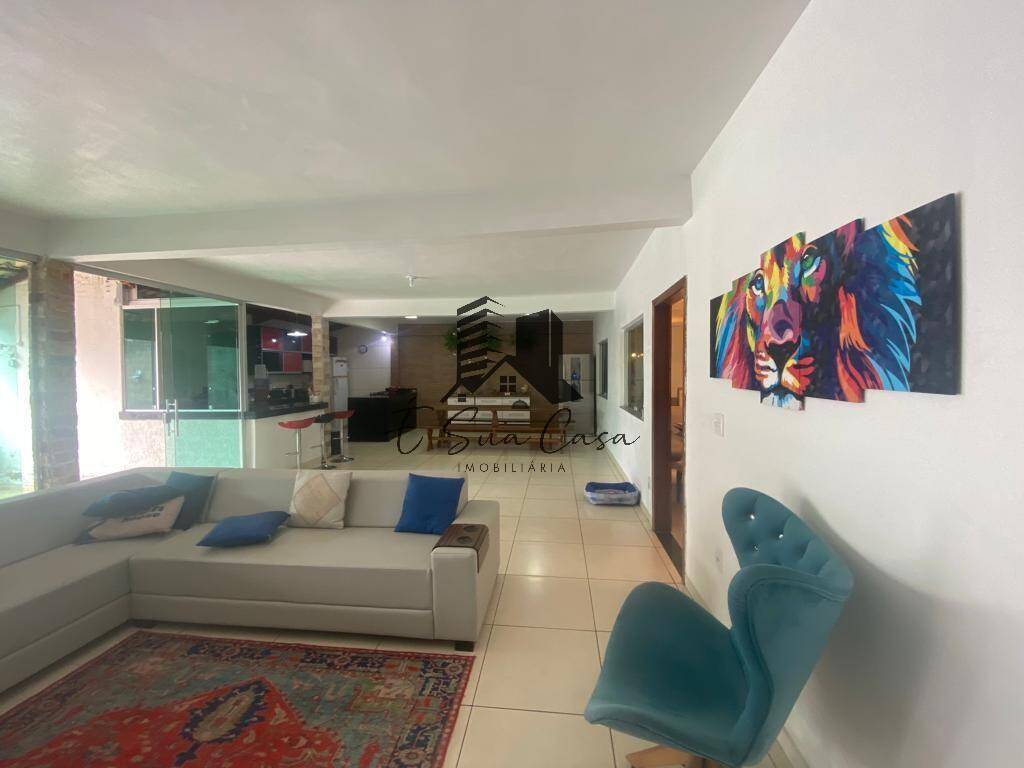 Casa à venda com 3 quartos, 174m² - Foto 3