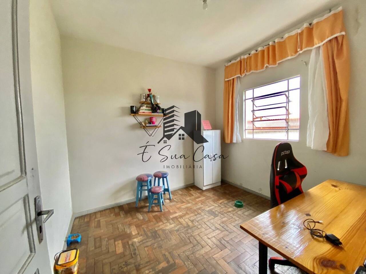 Casa à venda com 3 quartos, 227m² - Foto 12