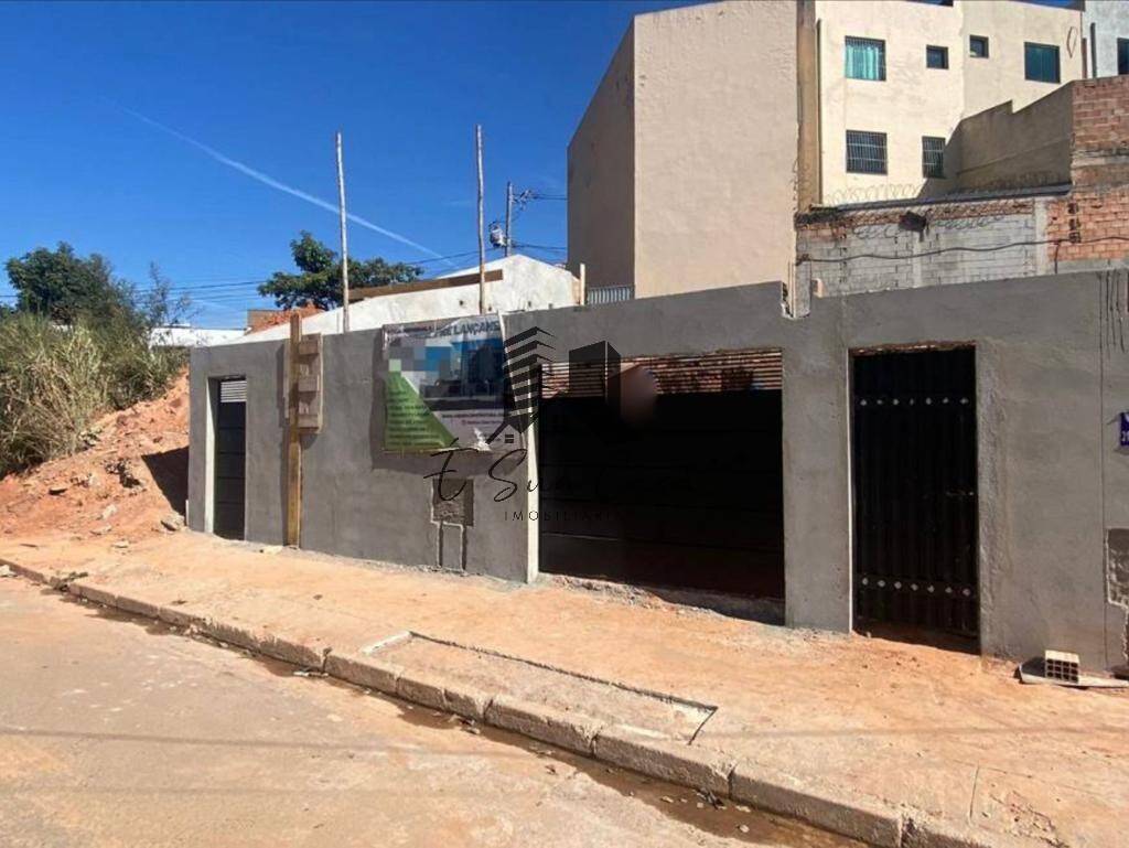 Casa à venda com 3 quartos, 170m² - Foto 7